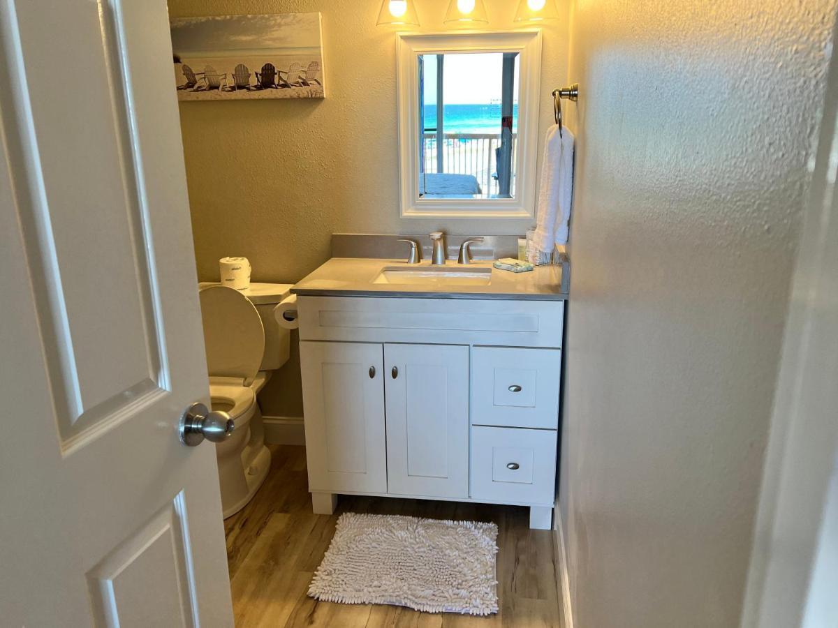 Pelican 2 Bedroom 4th Floor Gulf Front Destin