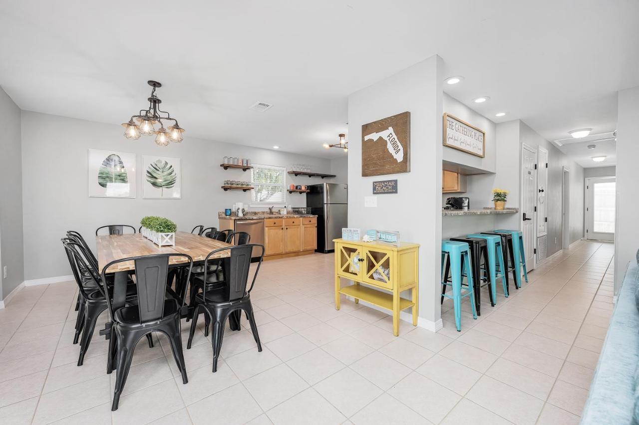 Private Access, Fenced Yard & Pet Friendly, Pool, Life House *