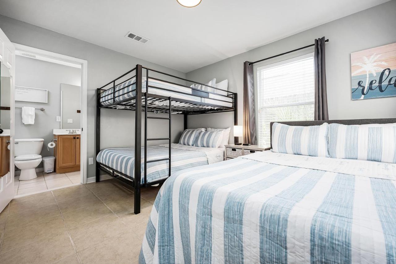 Private Access, Fenced Yard & Pet Friendly, Pool, Life House