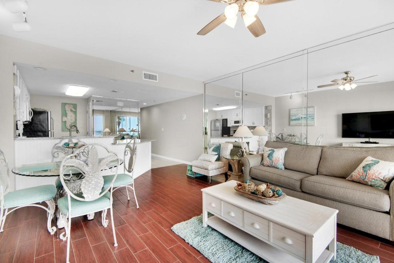 Sterling Sands 111 Apartment *