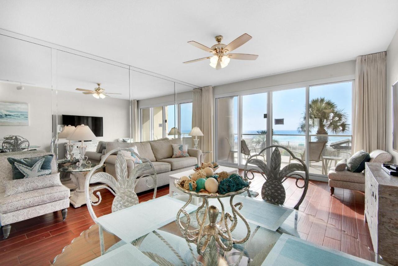 Sterling Sands 111 Apartment