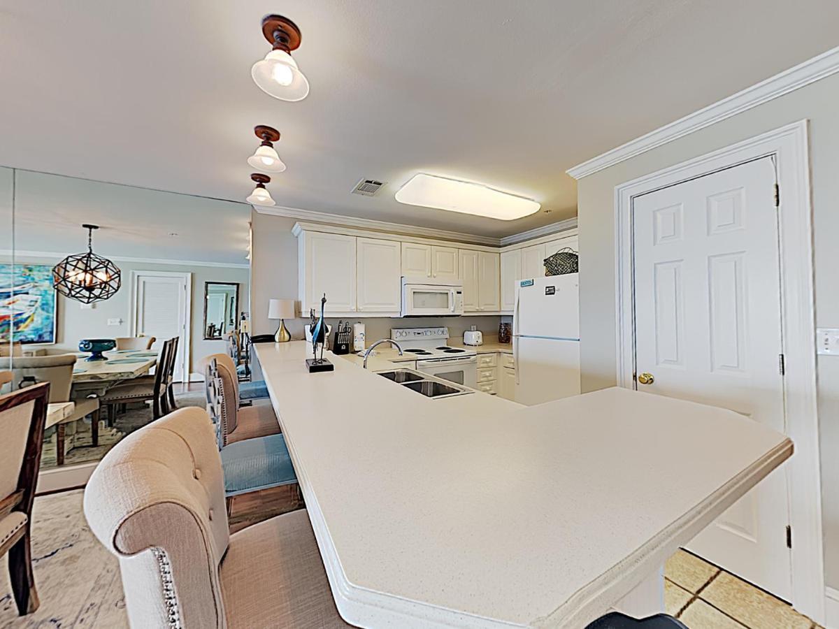 Apartment Beautiful In With Outdoor Swimming Pool And 3 Bedrooms