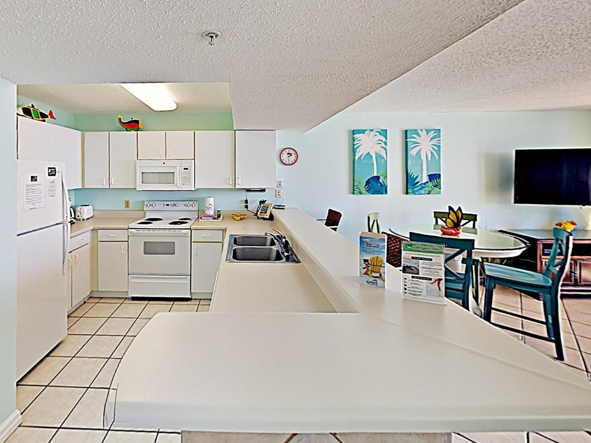 Pelican #1605 Apartment *