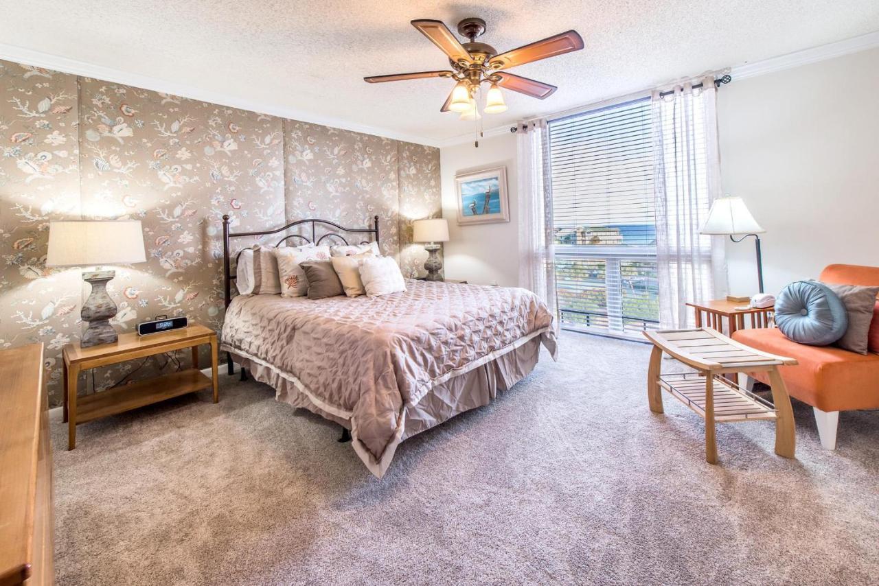 Shoreline Towers 3074