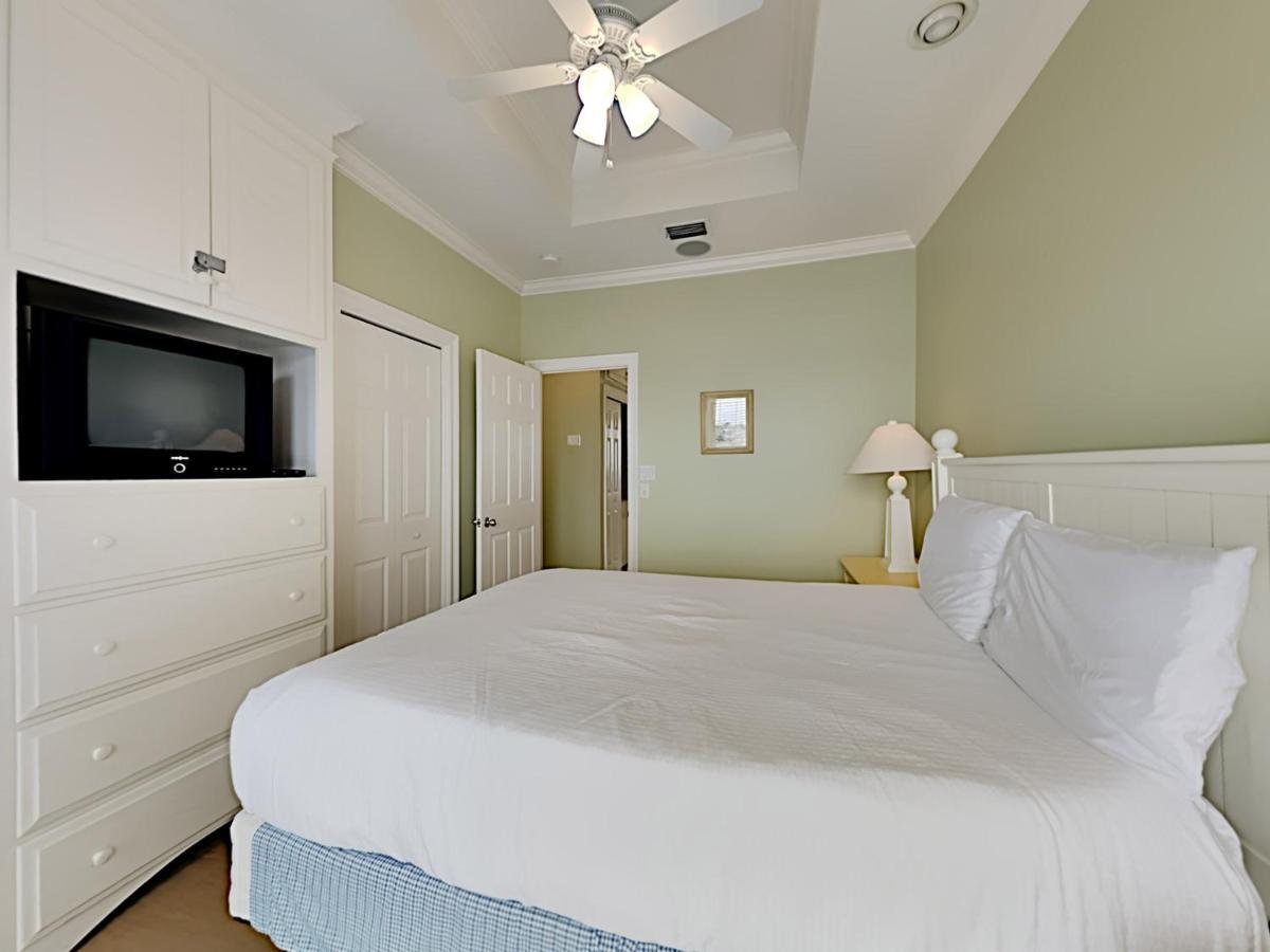 Apartment Destiny 7a