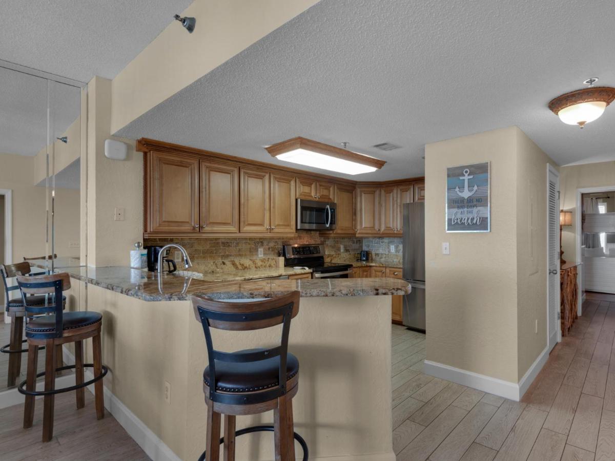 Jade East Towers 0640 By Newman-dailey Destin