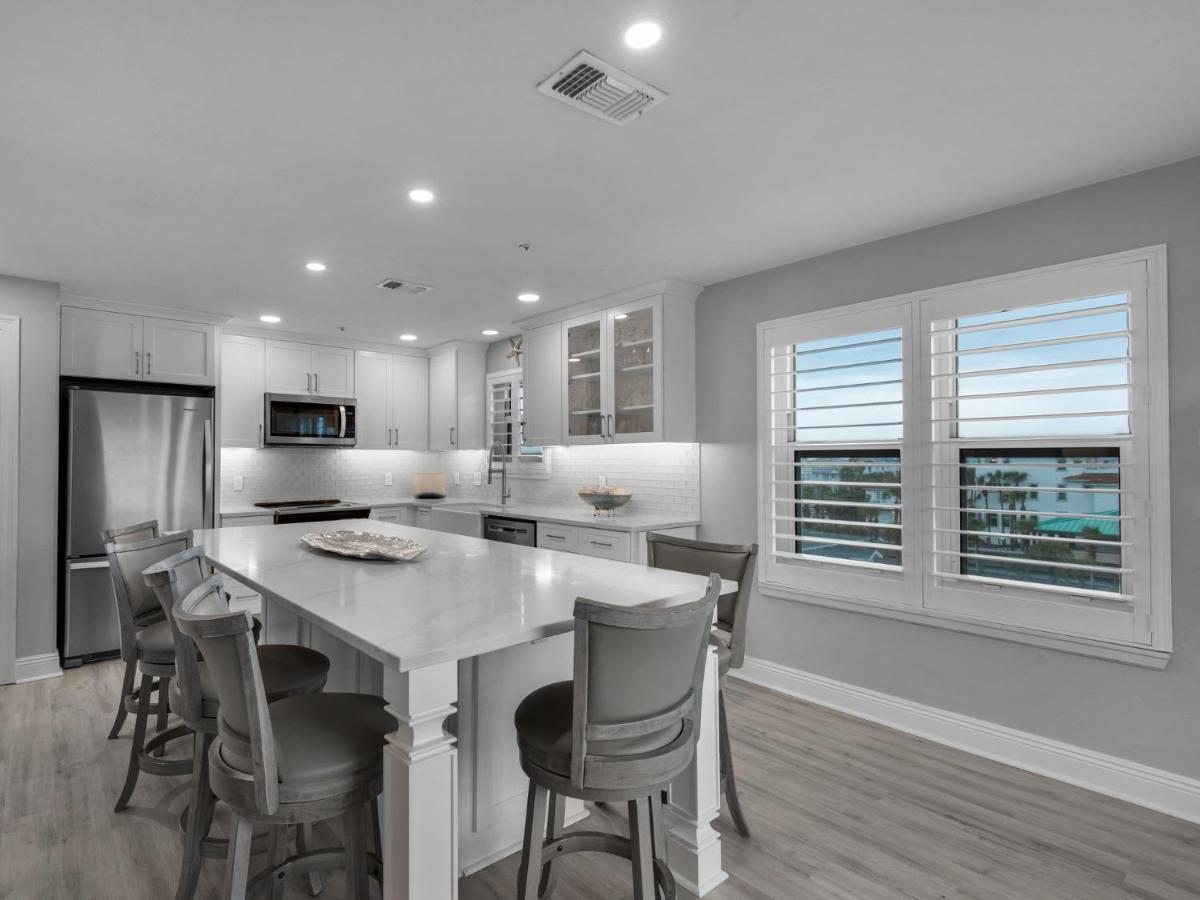 Holiday home Emerald Dunes 401 By Newman-dailey