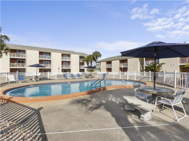 Tradewinds 2 * Destin