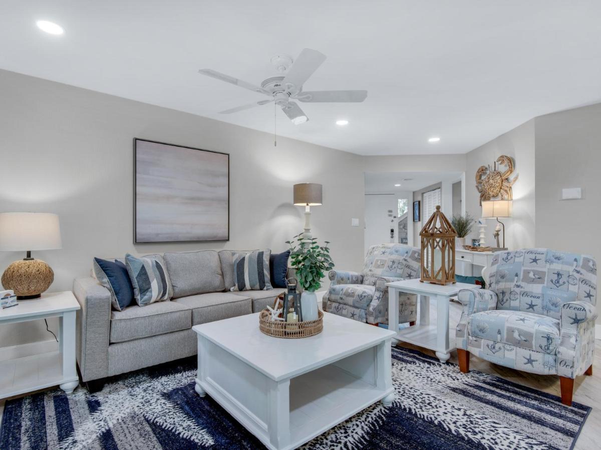 Hidden Dunes 204 By Newman-dailey Holiday home Destin