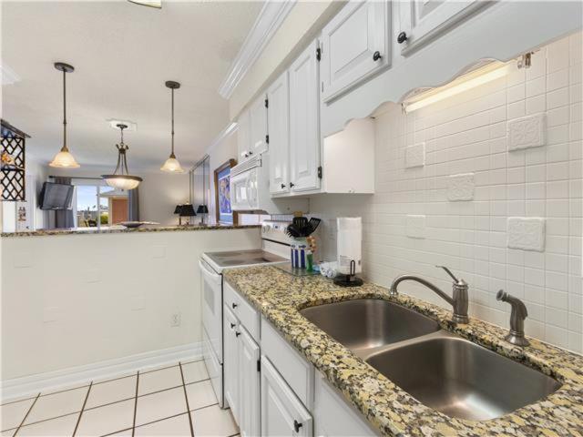 Holiday home Tradewinds 2
