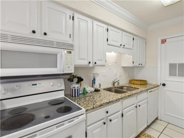 Holiday home Tradewinds 2