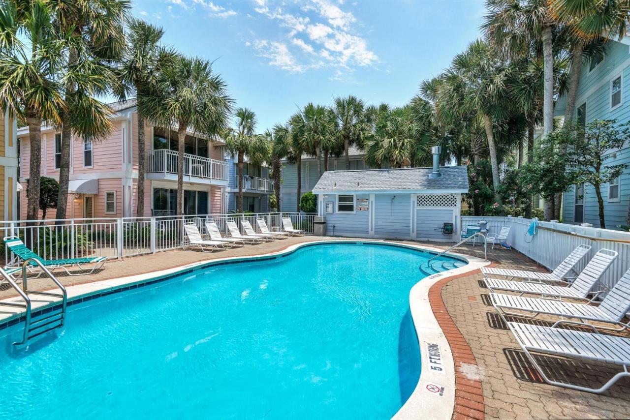 Nantucket Rainbow Cottages 20a Studio Holiday home Destin