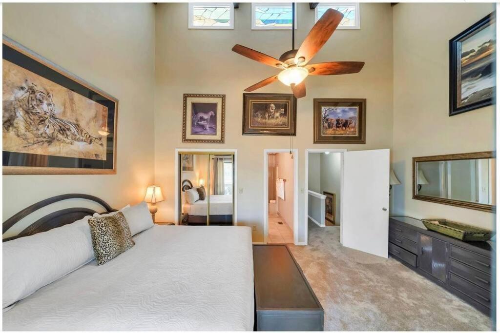 Holiday home New Listing!!! 4 Min Walk To The Beach! Destin