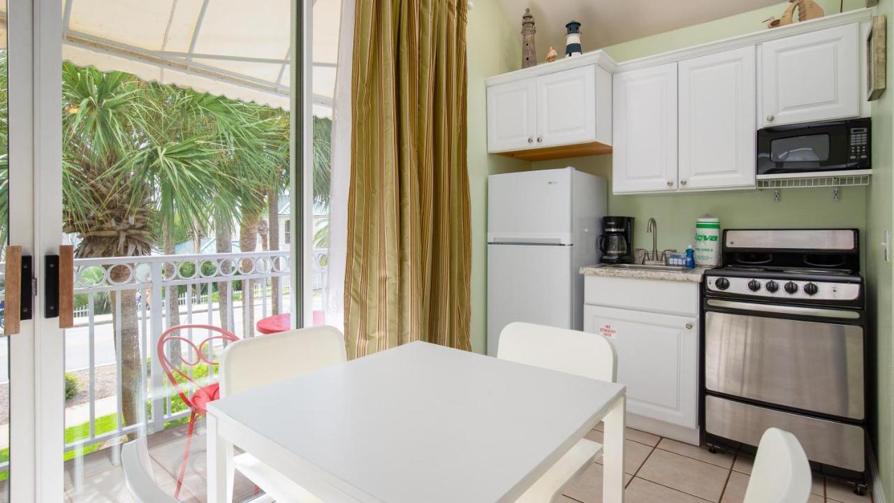 Holiday home Nantucket Rainbow Cottages 20a Studio Destin