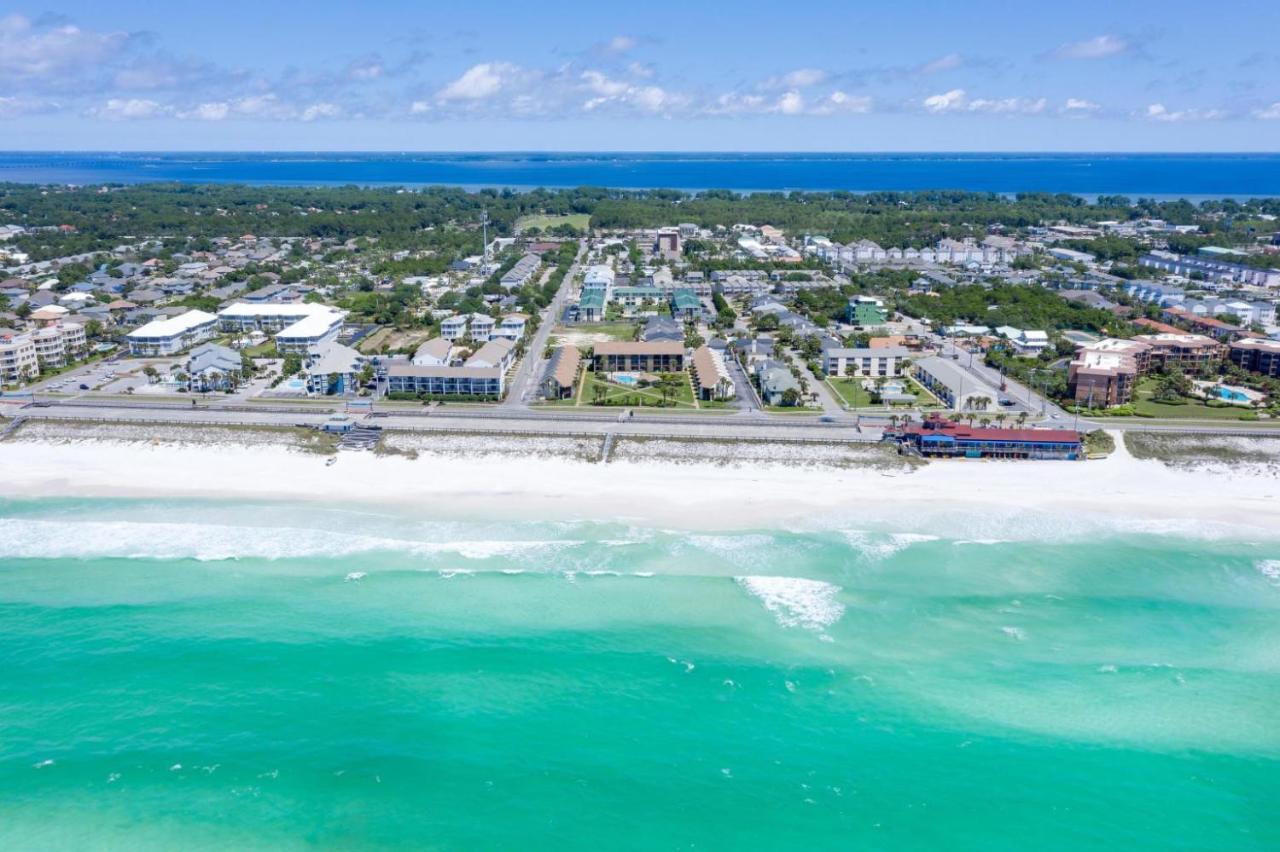 Sandprints D11 Holiday home Destin