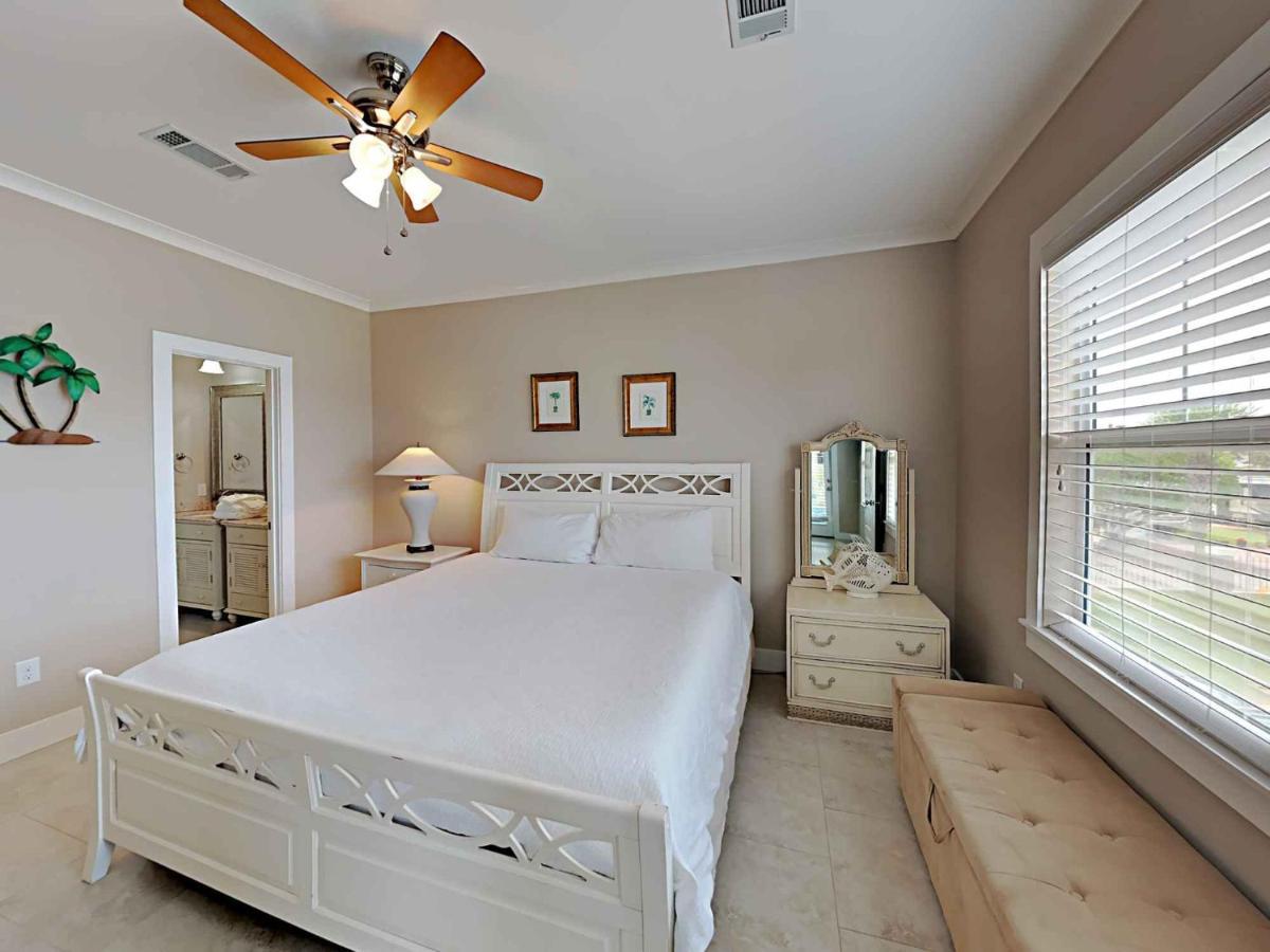 Holiday home White Sands Escape *