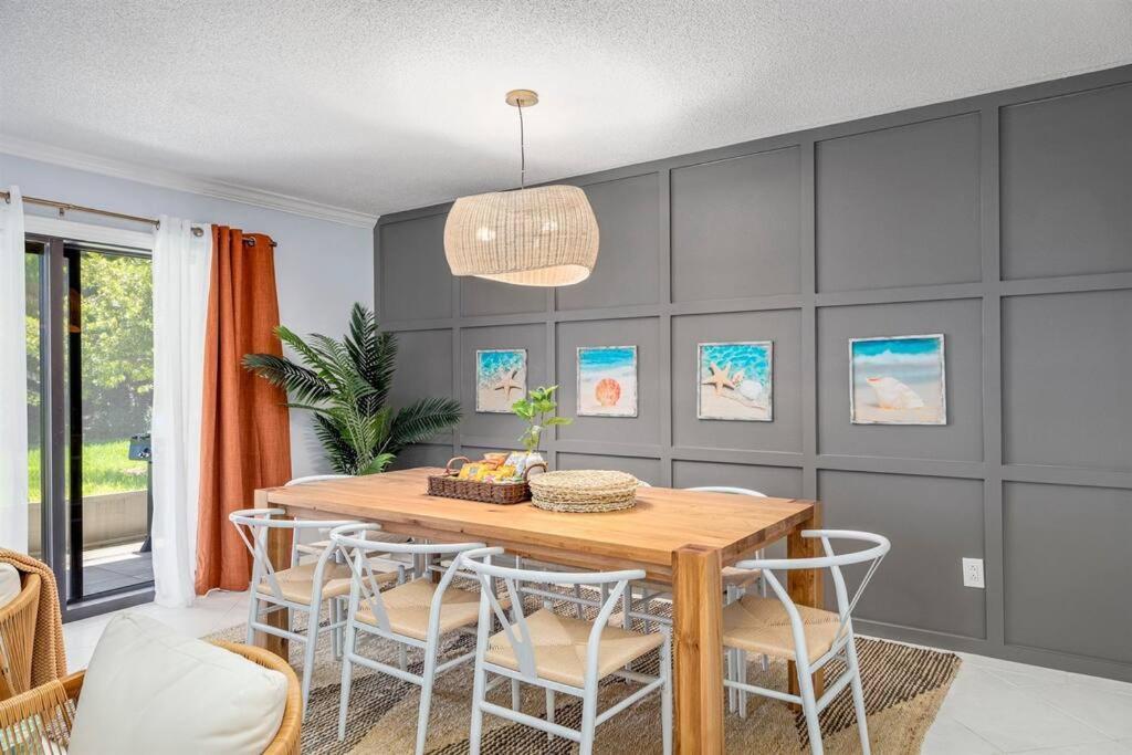 3bd/3ba+gameroom. Pool. Walk 2 * Destin