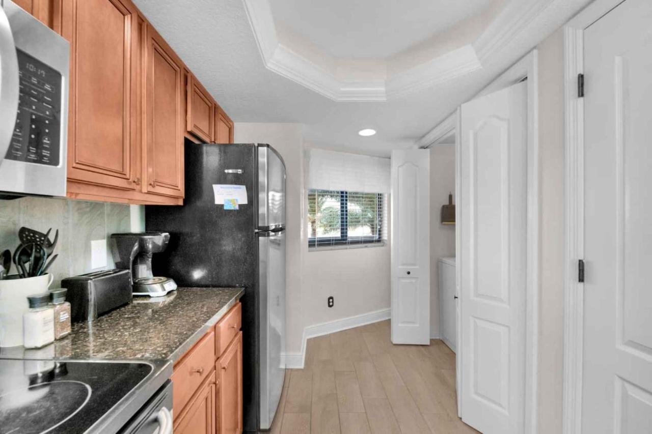 Amazing In Miramar With Outdoor Swimming Pool And 2 Bedrooms *