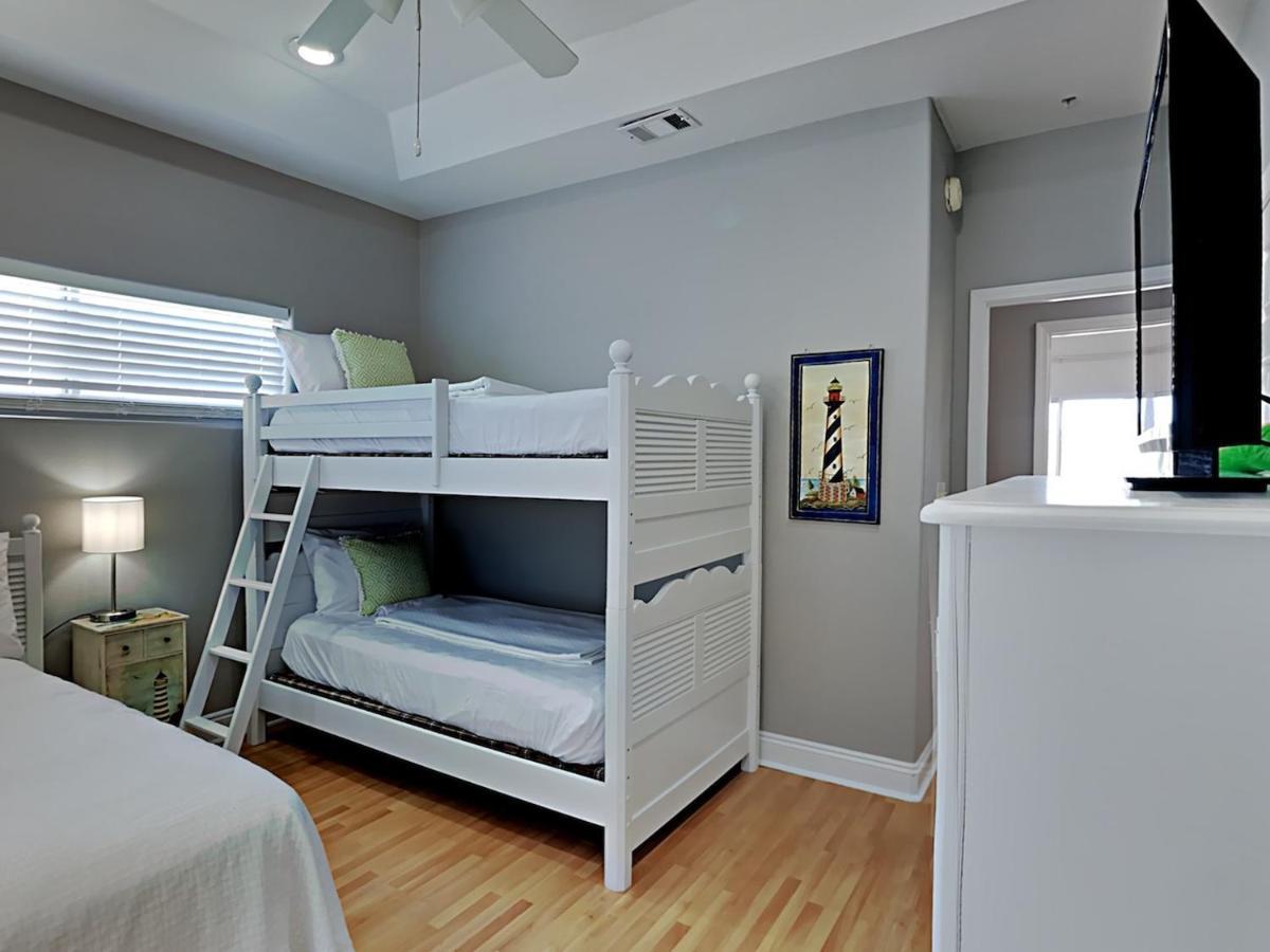 Apartment Sandpiper Cove 4213