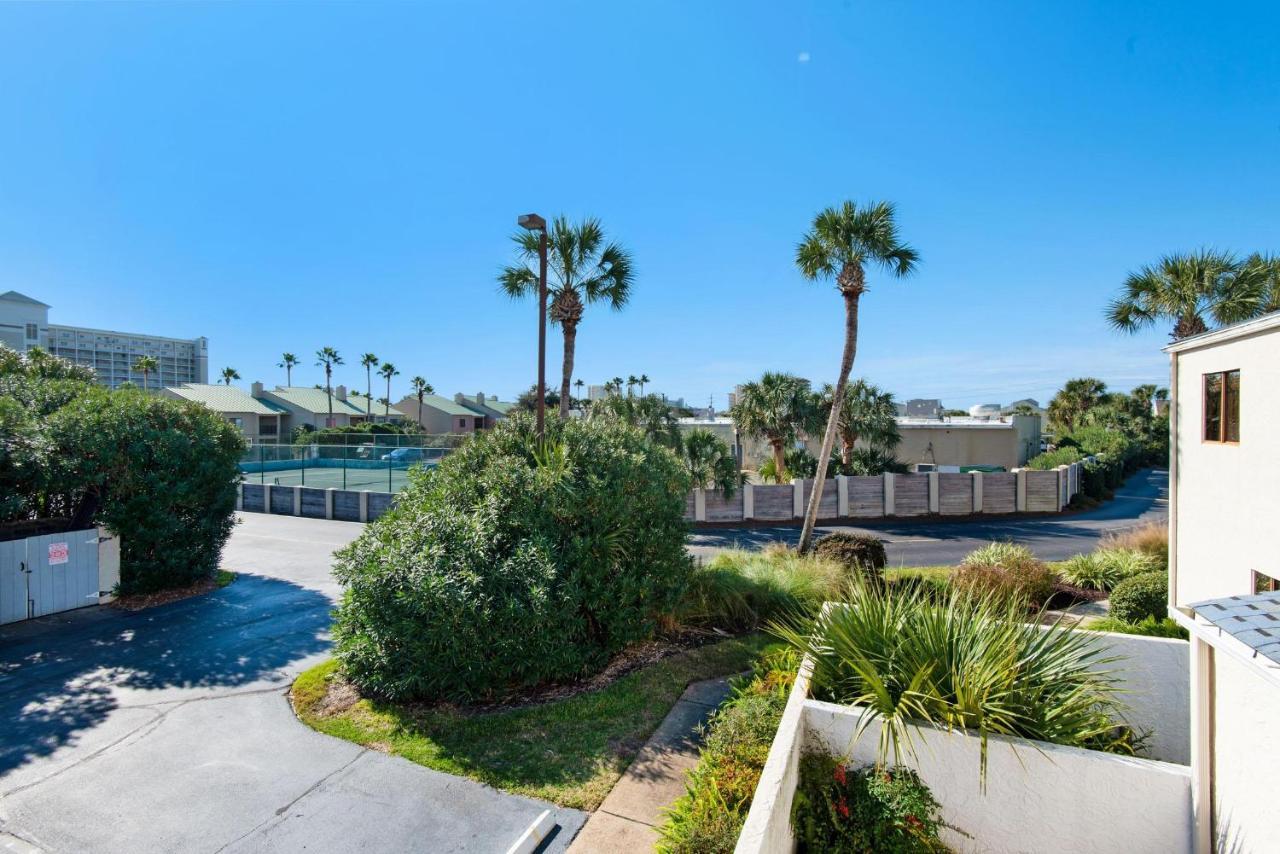 Holiday home Shoreline Towers Townhouse 4-4 *