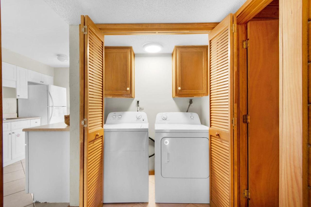 Shoreline Towers Townhouse 4-4 * Destin