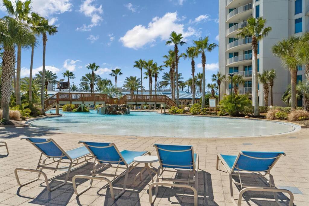 Family Friendly In Heart Of Destin! Style Pool, Tennis Courts Minutes From *
