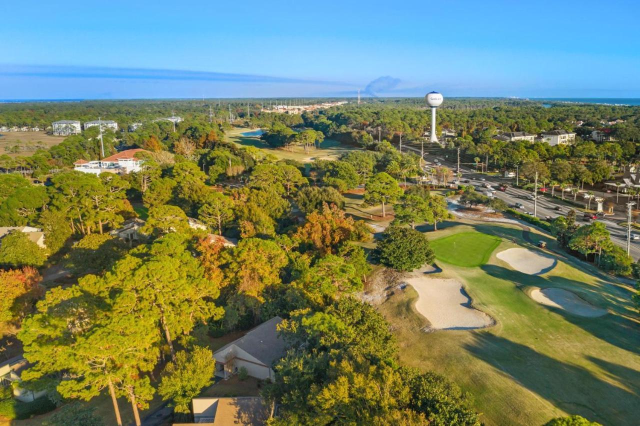 Augusta Drive * Destin