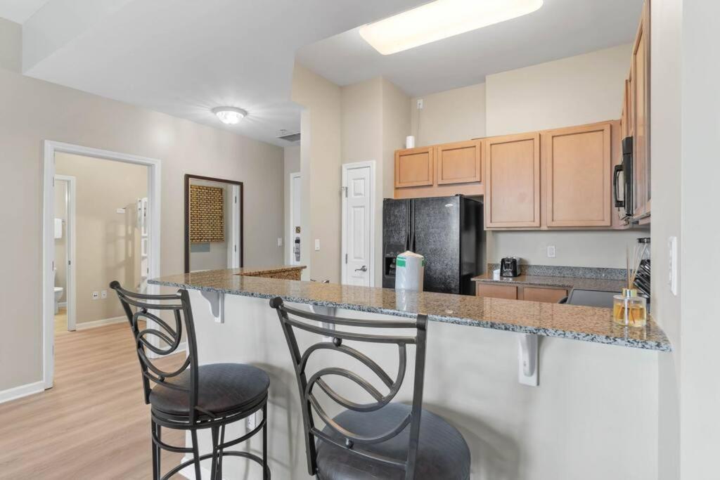 Family Friendly In Heart Of Destin! Style Pool, Tennis Courts Minutes From Destin