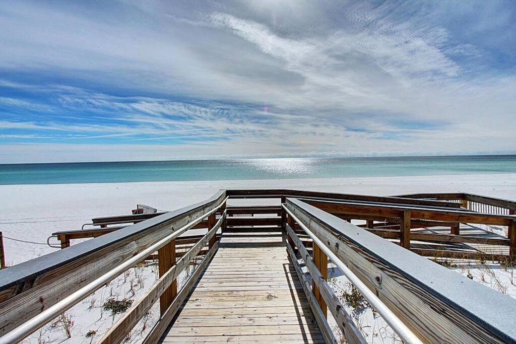 Family Friendly In Heart Of Destin! Style Pool, Tennis Courts Minutes From Apartment Destin