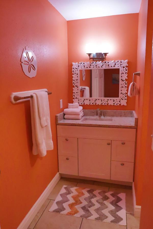 Lazy Palm Heart Of Spring Break Family Beach Vacation! Apartment Destin