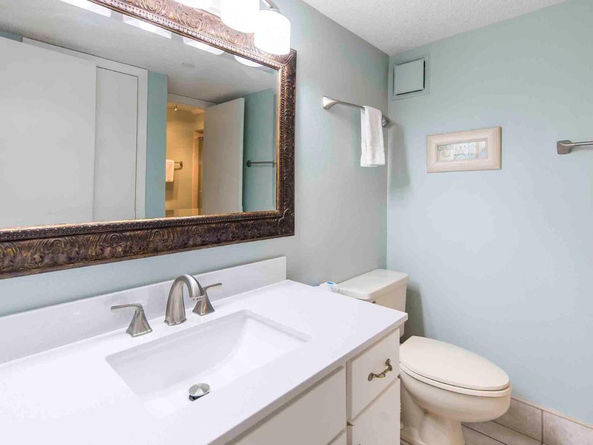 Apartment Club #102 Destin