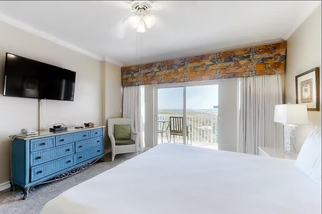 Tops'l 1008 Lockoff Apartment