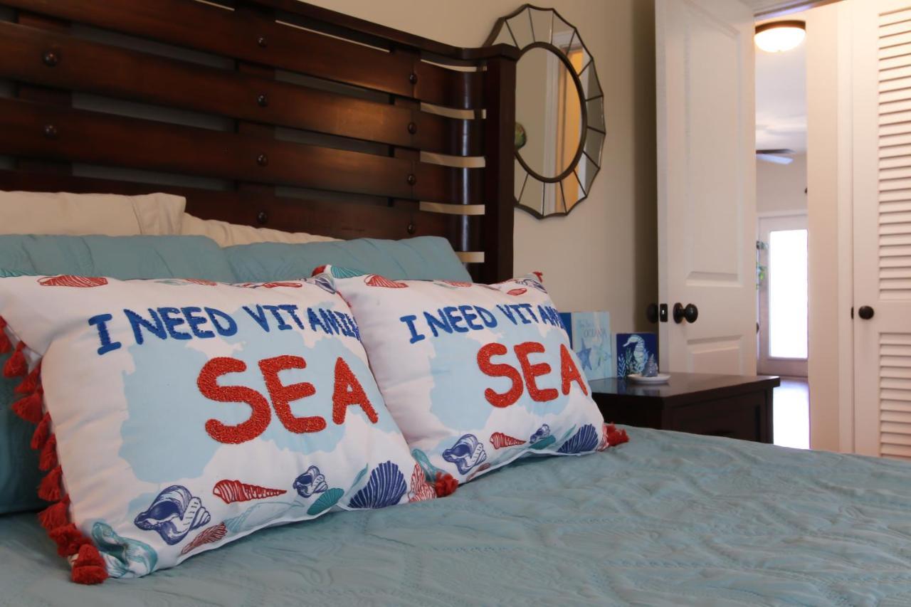 Amazing 4 Bedroom Vacation In The Villages Of Crystal Lakes