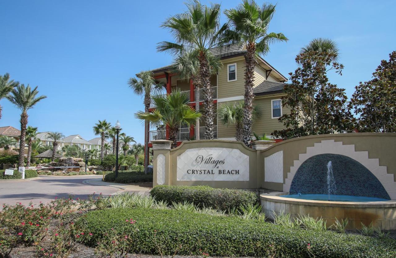 Amazing 4 Bedroom Vacation In The Villages Of Crystal Lakes