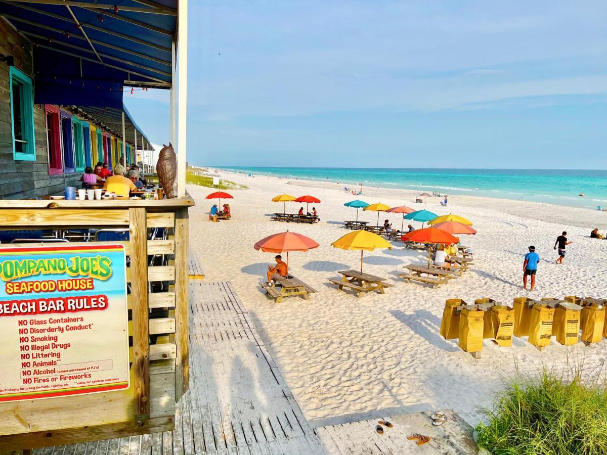Holiday home Private Access, Fenced Yard & Pet Friendly, Pool, Life House Destin