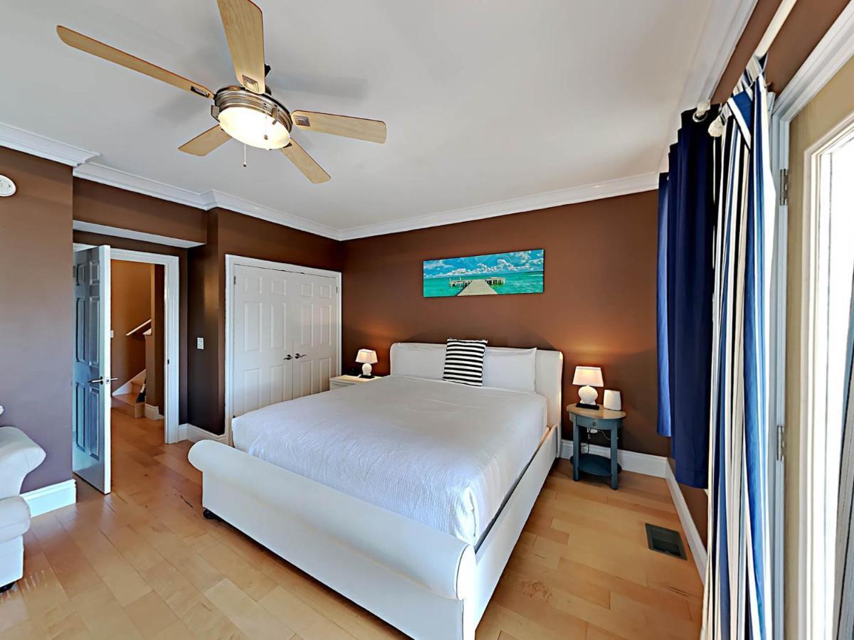 A Mid-summer's Night Dream Destin