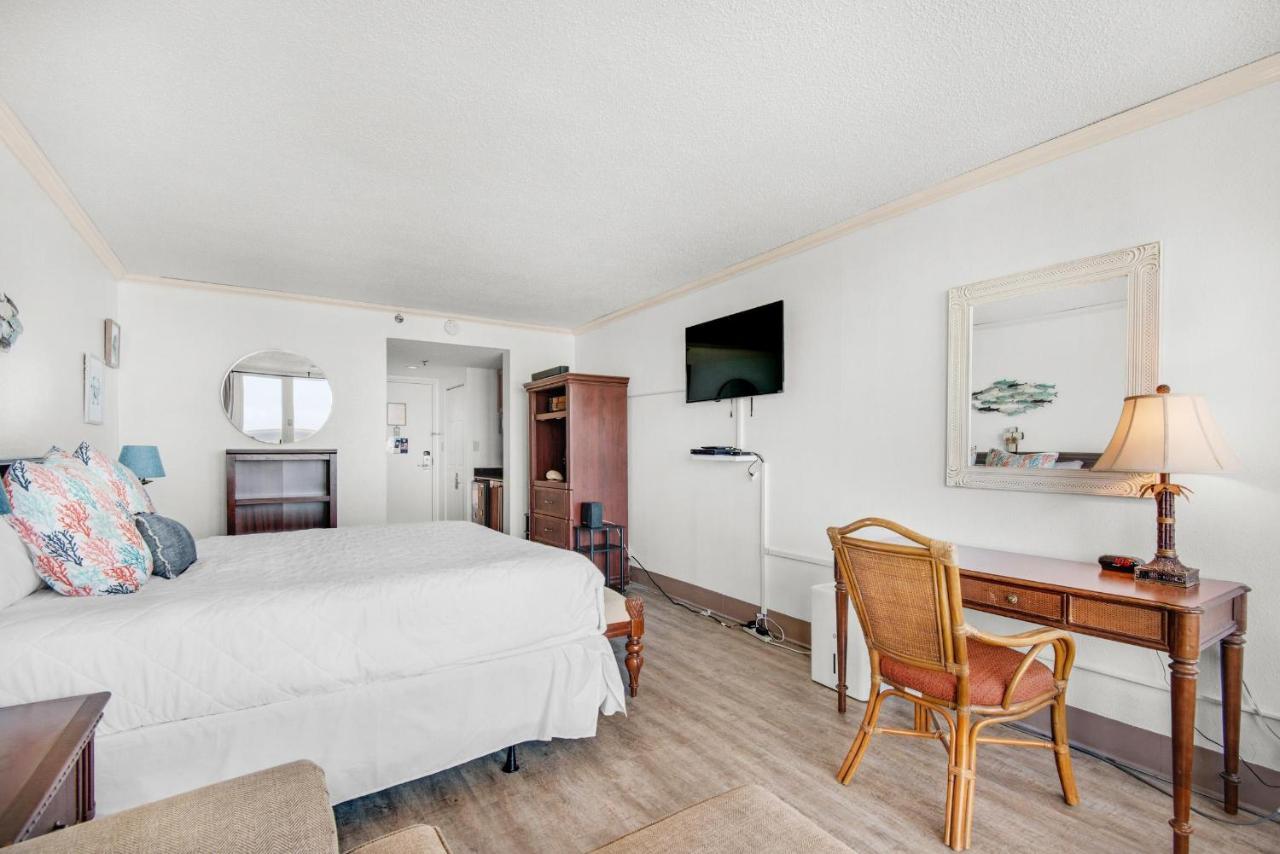 Bayside 6682 Apartment