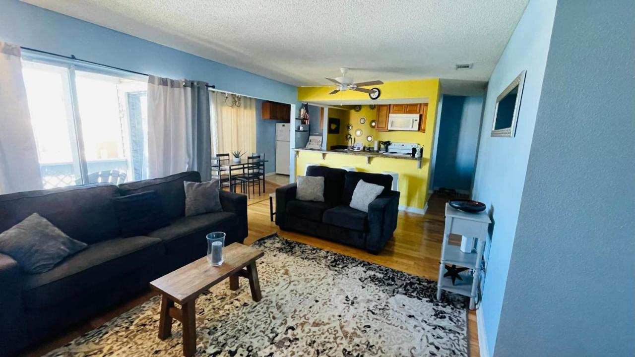 Cute Budget Friendly 2b 1b In The Heart Of