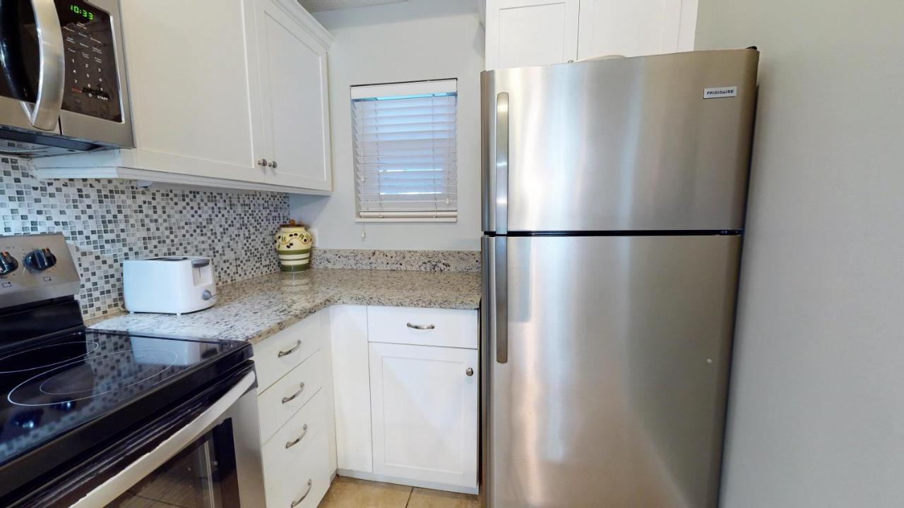 Summit 205-205a Lockout Holiday home Destin