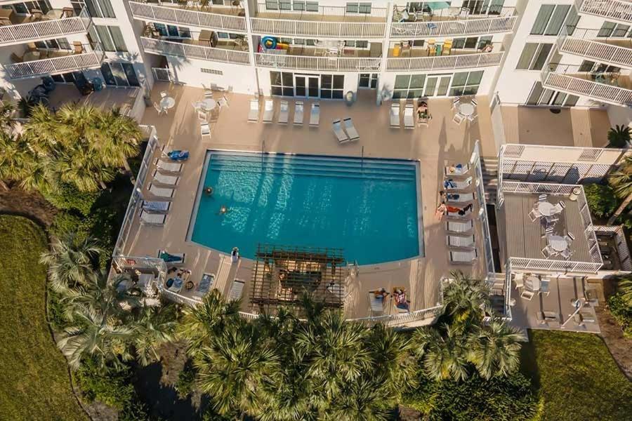 Apartment Terrace At Pelican 0303 By Pelican Management Destin