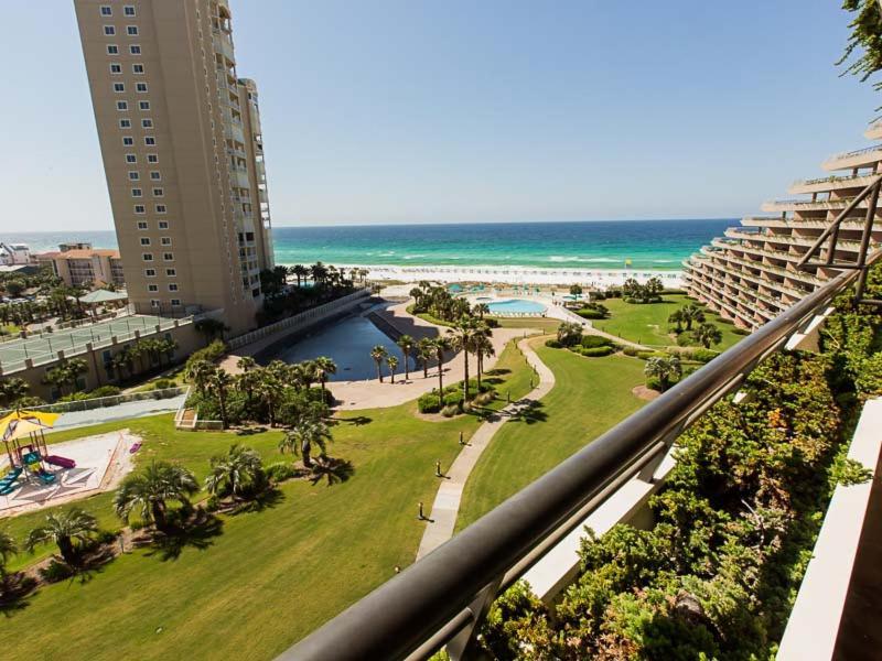 Awesome In Miramar With Outdoor Swimming Pool And 2 Bedrooms Apartment