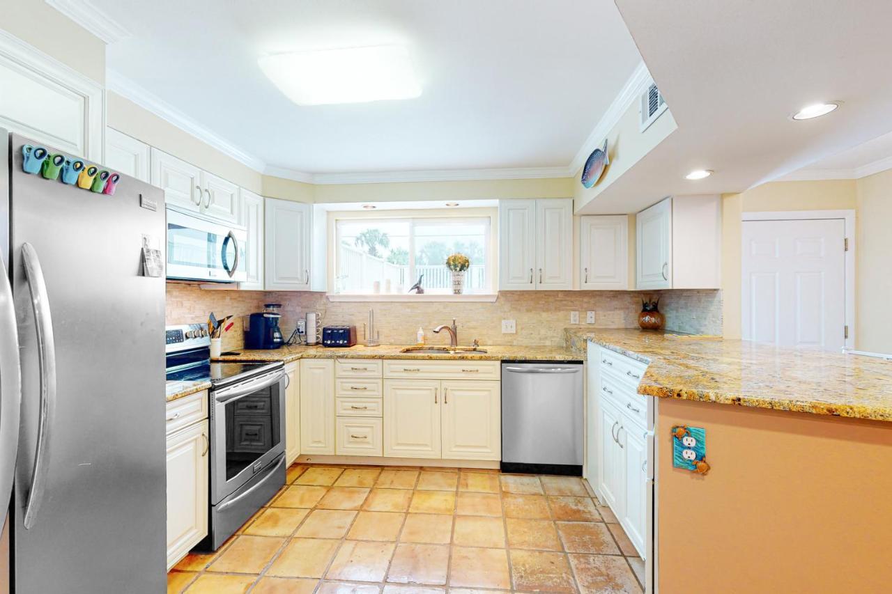 Bayfront Beauty Holiday home Destin