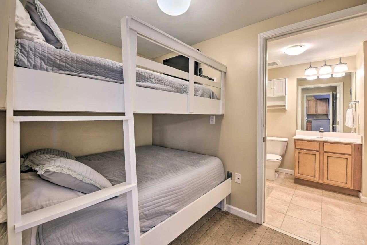 Modern With Balcony - Walk To Beach! Destin