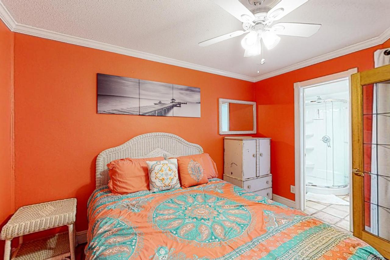 Bayfront Beauty * Destin