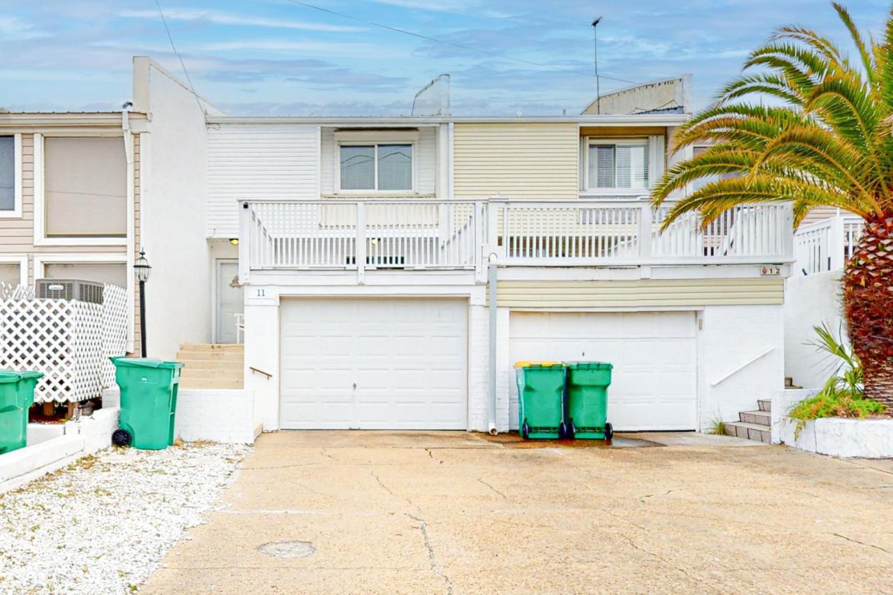 Bayfront Beauty Holiday home Destin