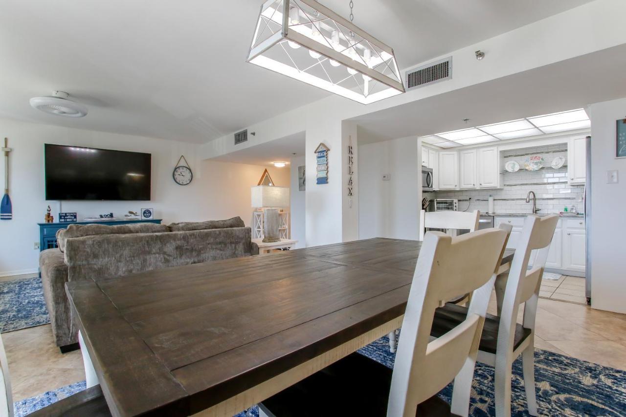 Endless Summer At The Enclave 204b Heart Of Location Apartment