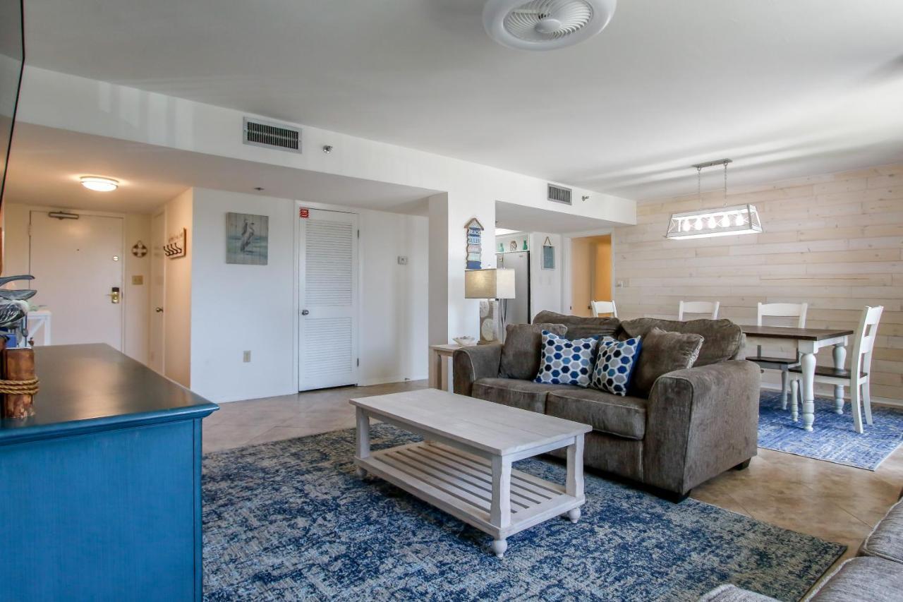 Endless Summer At The Enclave 204b Heart Of Location