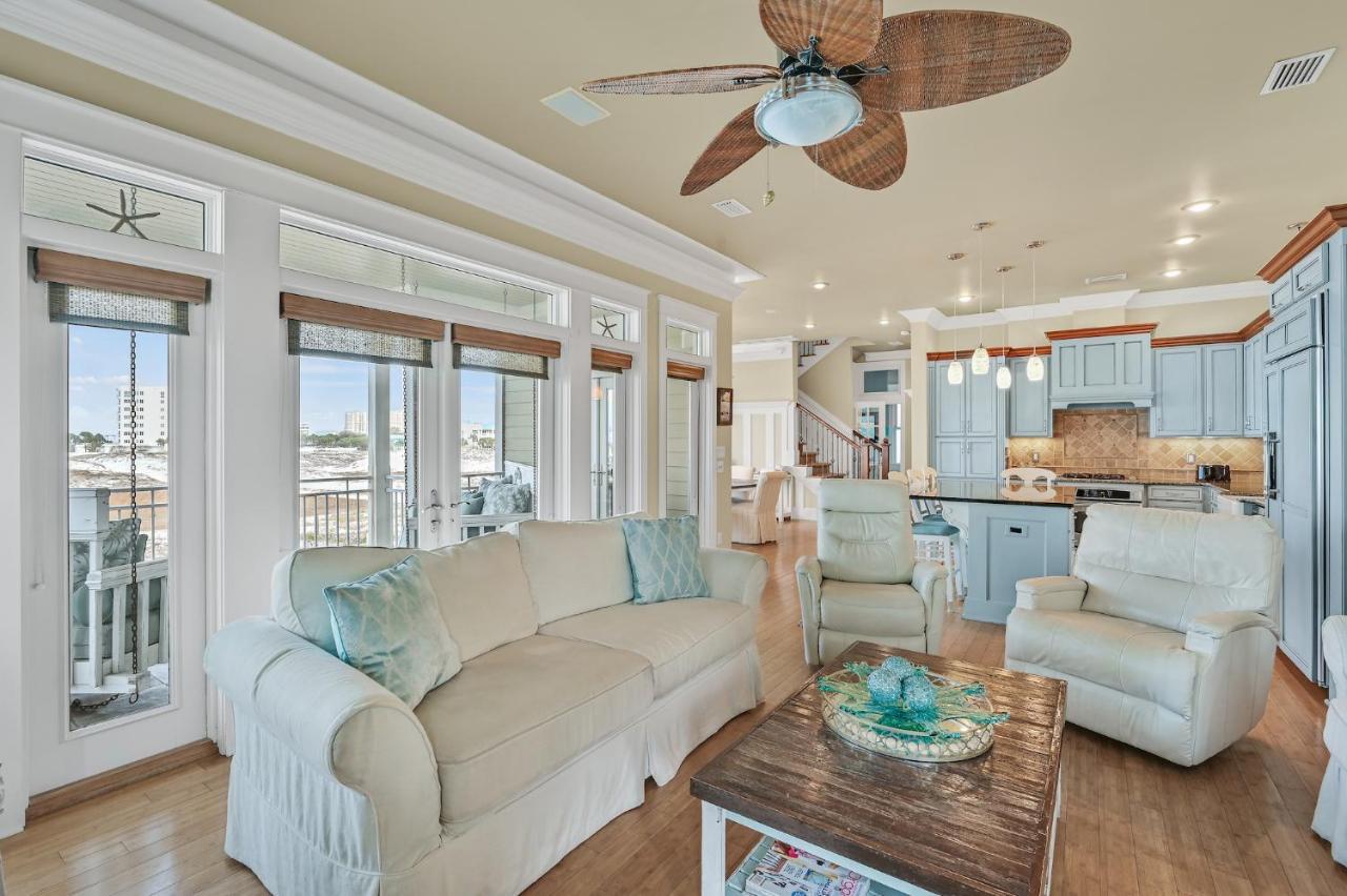 Holiday home Evening Views At Pointe