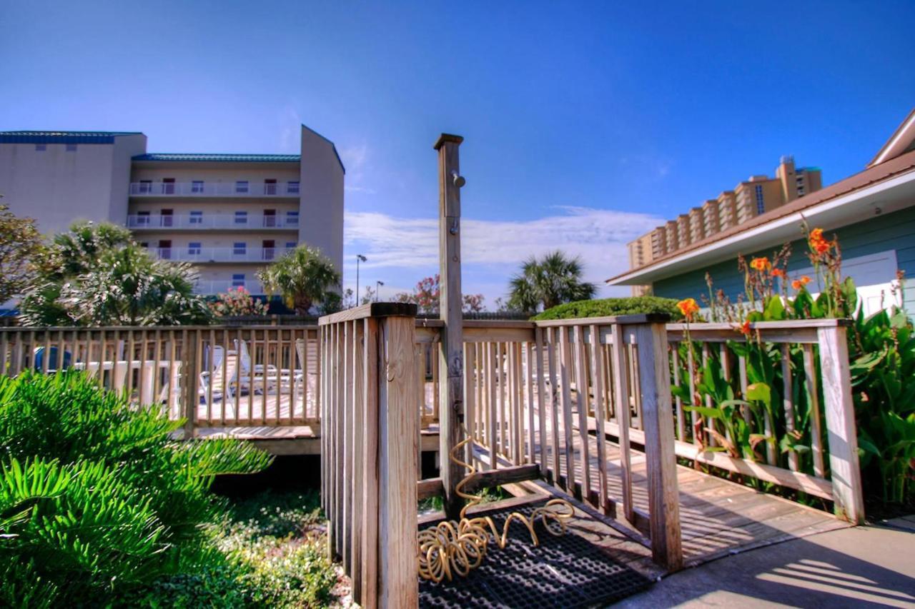 St. Martin Beachwalk 423 Holiday home *