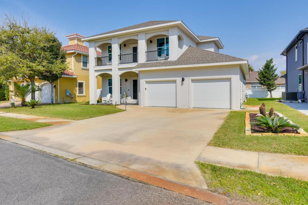 Holiday home Miramar Retreat With Pool Access And Fireplace! *
